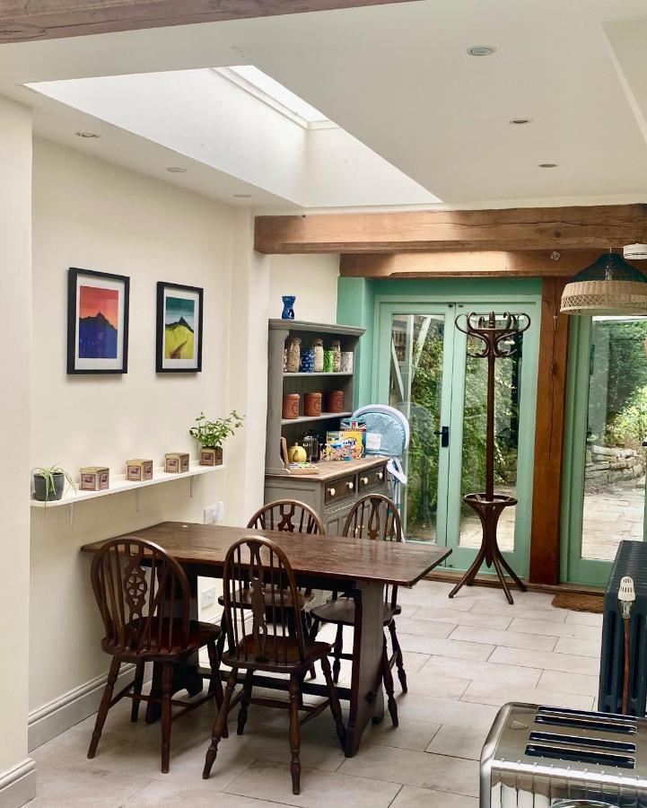 The Dragonfly Bnb, Glastonbury Exterior photo